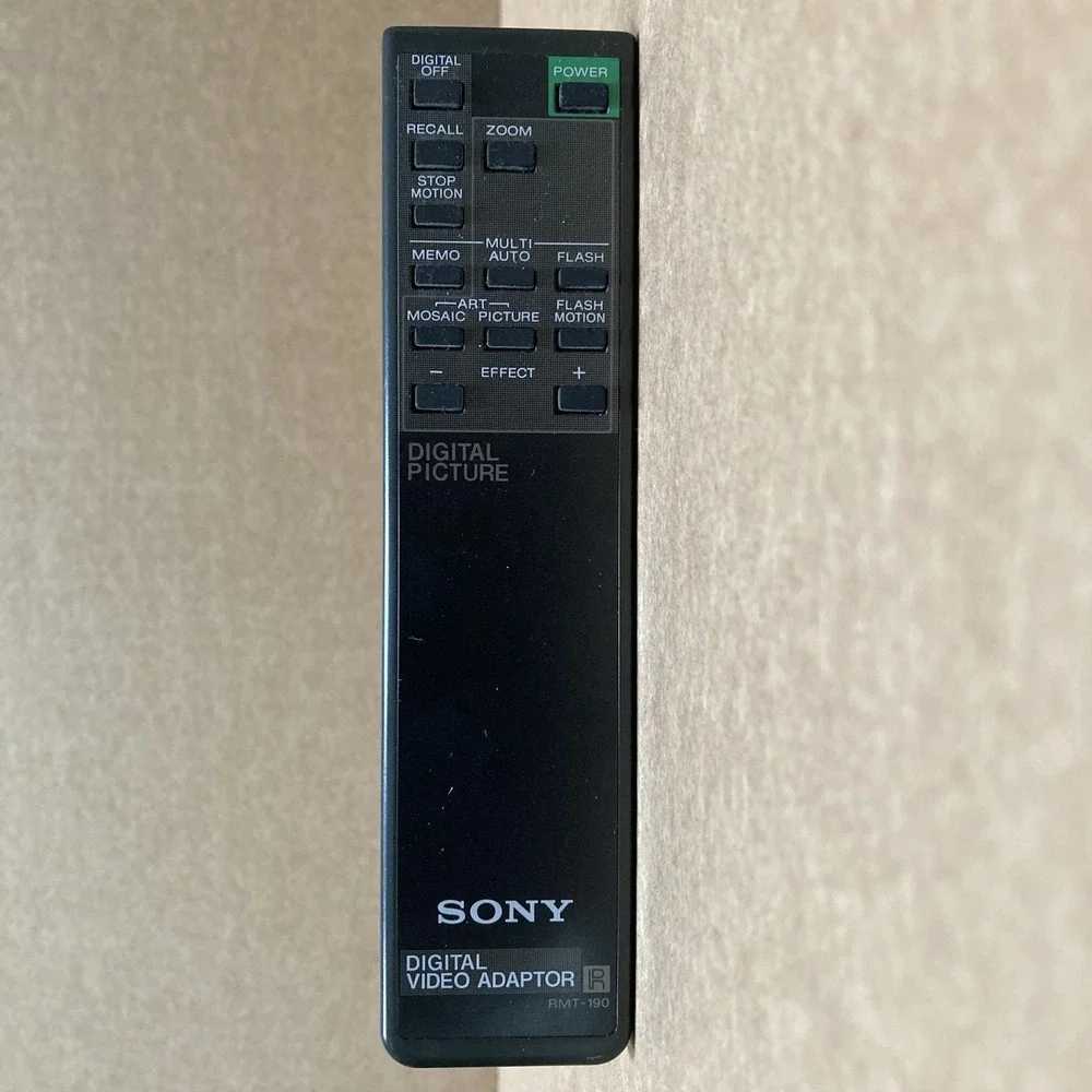 SONY XV-D300 Digital Video Adapter Video Effects Processor Remote Vintage Tested
